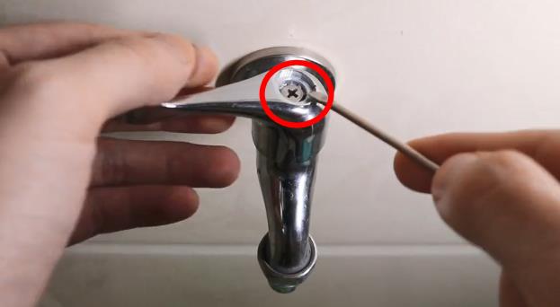 水龙头滴水怎么处理？看步骤图跟着老师傅一步步操作一下吧！